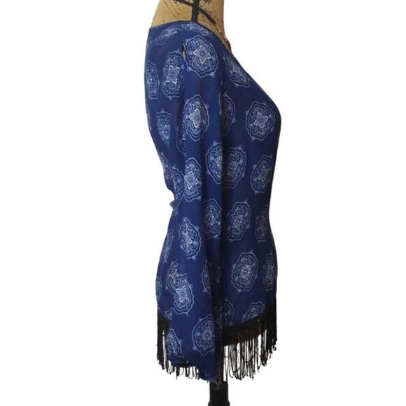 Charming Charlie Womens Boho Fringe Top S Blue White Sheer LS Y2K Hippie Artisy - Picture 2 of 7